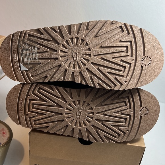 Ugg Tazz slipper burnt olive casual classic stylish chic trending - Picture 5 of 6